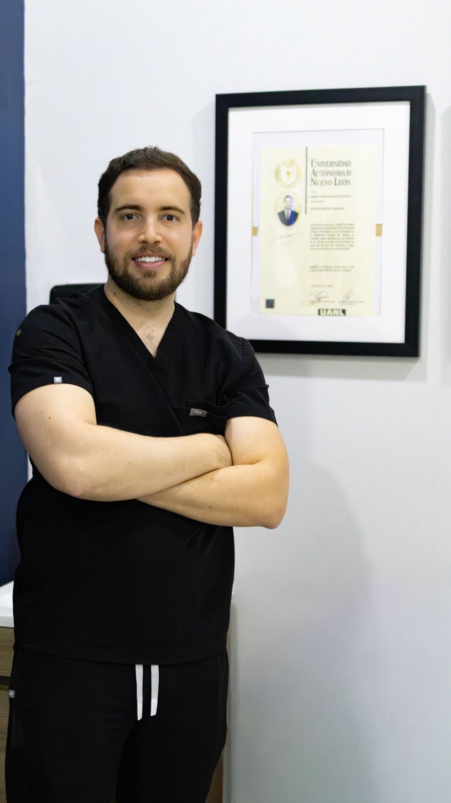 Dr. Marco Ocaña
